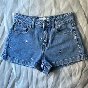 Pacsun Mom Shorts Daisy Flower